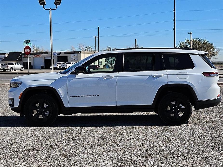 new 2025 Jeep Grand Cherokee L car, priced at $47,214