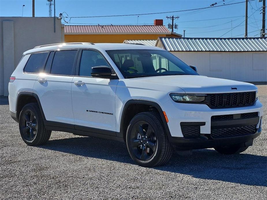 new 2025 Jeep Grand Cherokee L car, priced at $47,214