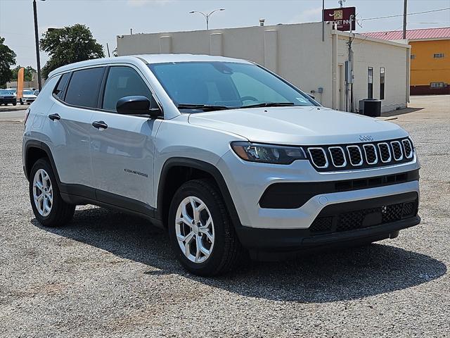 new 2024 Jeep Compass car, priced at $27,082