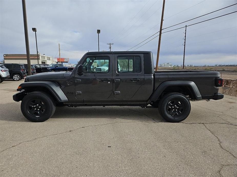 new 2024 Jeep Gladiator car, priced at $36,187