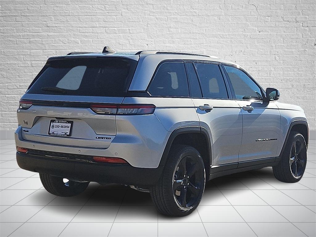 new 2025 Jeep Grand Cherokee car, priced at $49,295