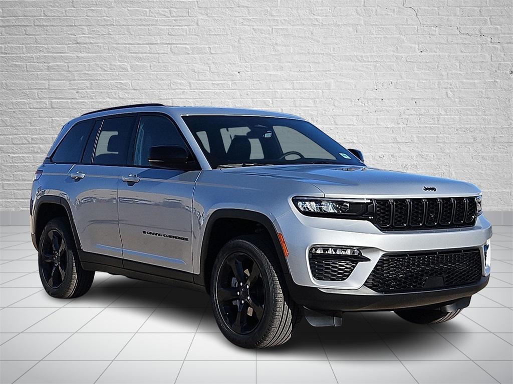 new 2025 Jeep Grand Cherokee car, priced at $49,295