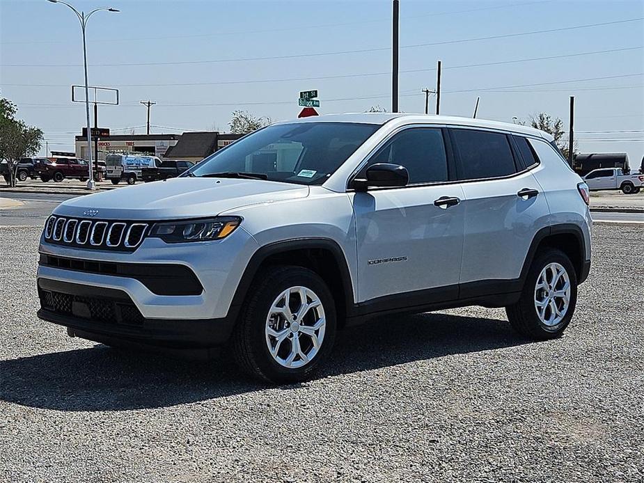 new 2024 Jeep Compass car, priced at $27,082