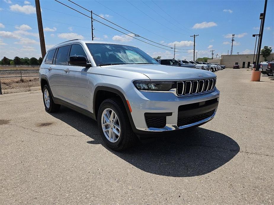 new 2024 Jeep Grand Cherokee L car, priced at $37,106