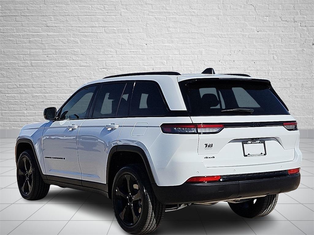 new 2025 Jeep Grand Cherokee car, priced at $44,080