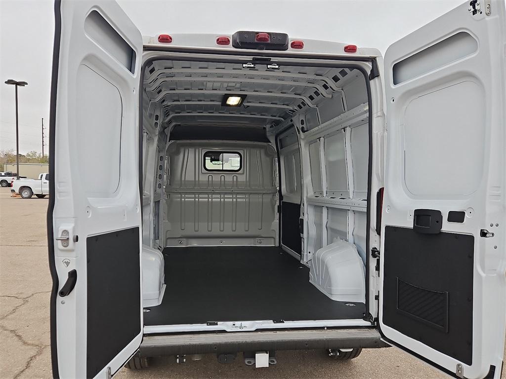 new 2025 Ram ProMaster 2500 car, priced at $57,105