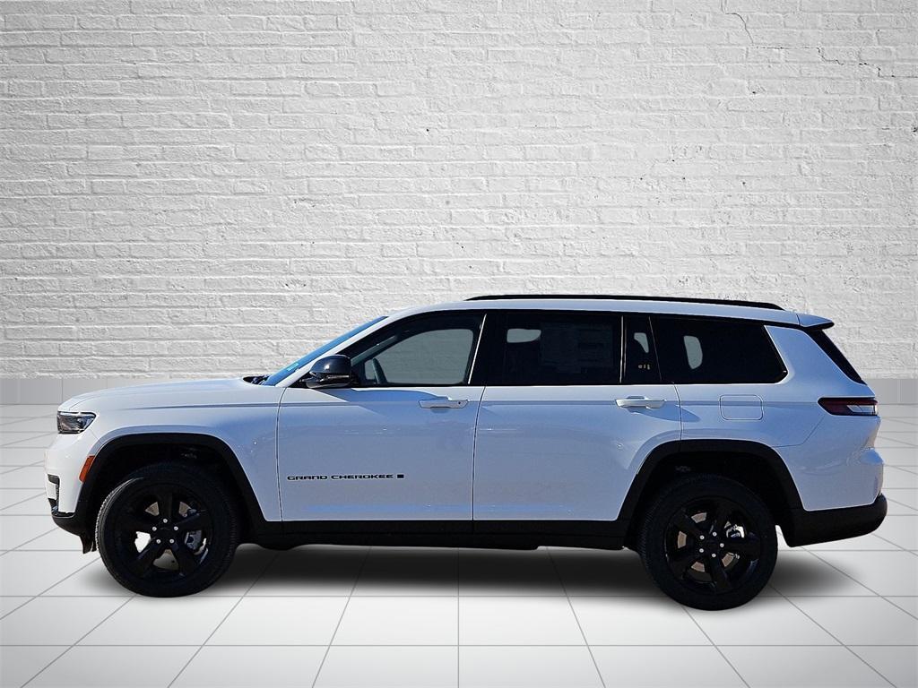 new 2025 Jeep Grand Cherokee L car, priced at $45,214