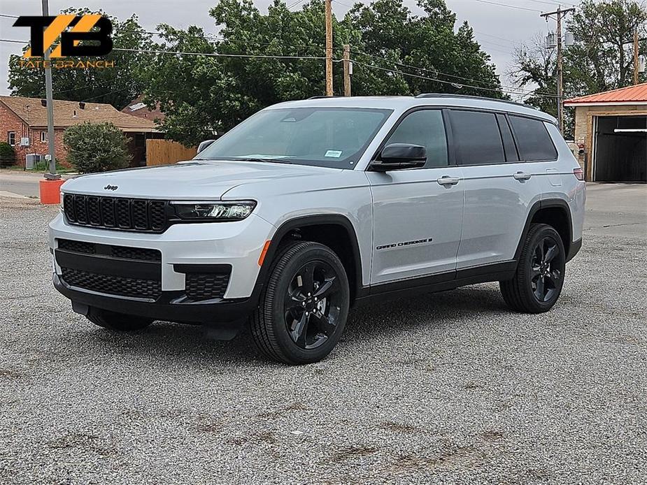 new 2024 Jeep Grand Cherokee L car, priced at $44,180