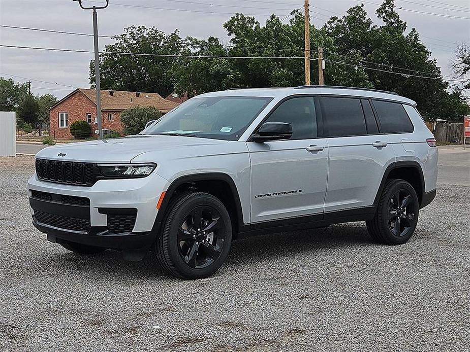 new 2024 Jeep Grand Cherokee L car, priced at $44,180