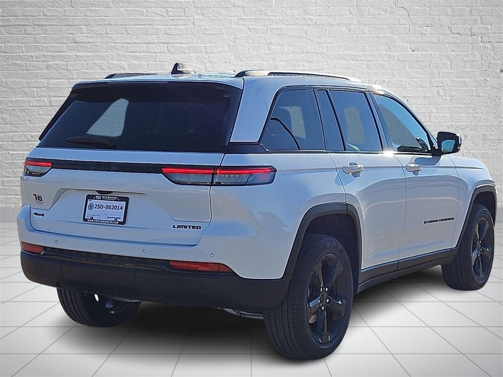 new 2025 Jeep Grand Cherokee car, priced at $48,700