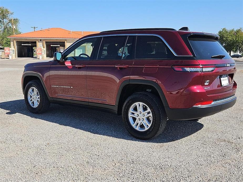 new 2024 Jeep Grand Cherokee car, priced at $40,970