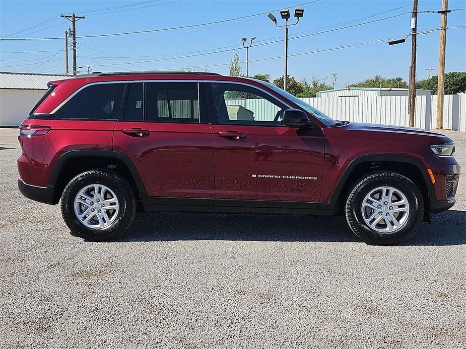 new 2024 Jeep Grand Cherokee car, priced at $40,970