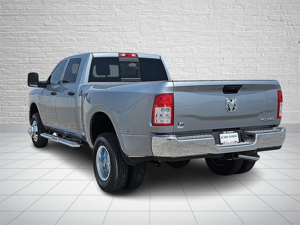 new 2024 Ram 3500 car, priced at $64,287