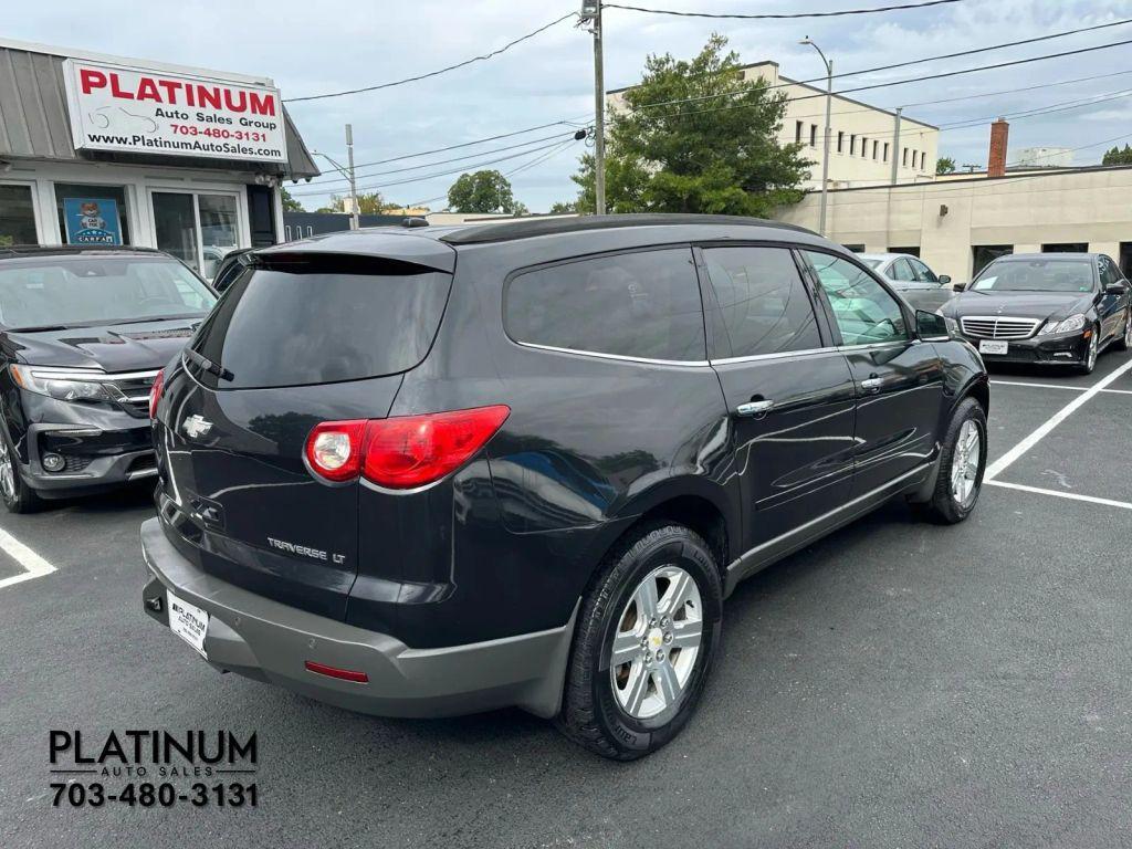 used 2011 Chevrolet Traverse car, priced at $3,995