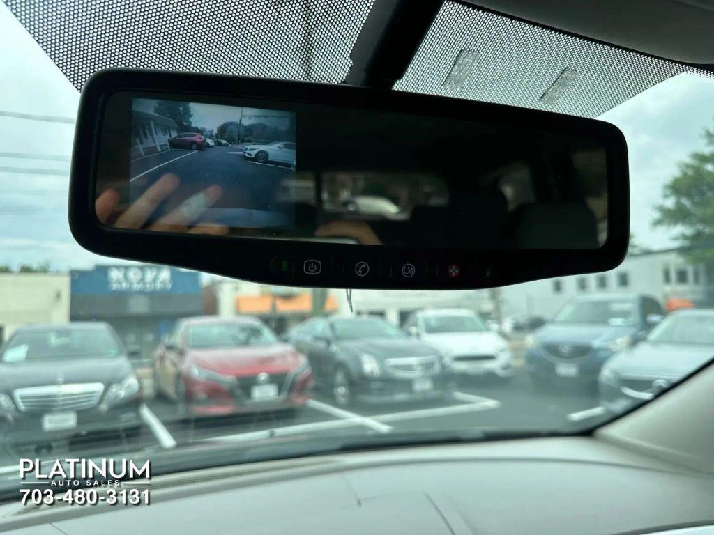 used 2011 Chevrolet Traverse car, priced at $3,995