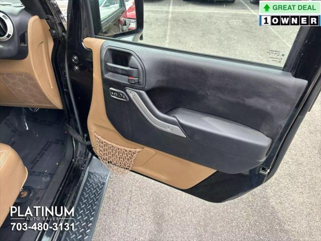 used 2015 Jeep Wrangler Unlimited car, priced at $10,995