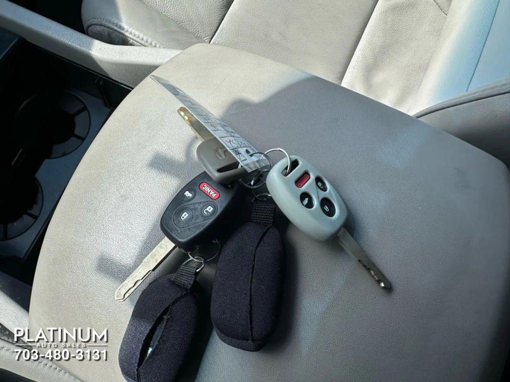 used 2011 Honda Pilot car, priced at $6,995
