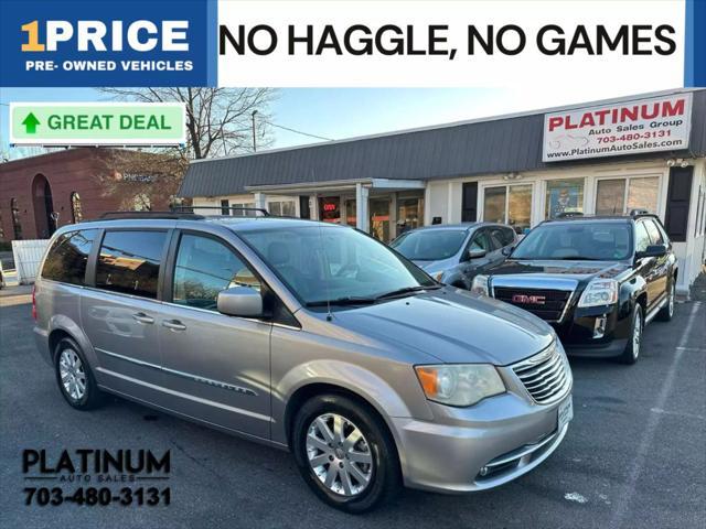 used 2015 Chrysler Town & Country car, priced at $4,495