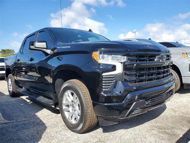 new 2025 Chevrolet Silverado 1500 car, priced at $43,290