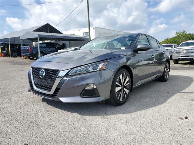 used 2022 Nissan Altima car, priced at $14,988