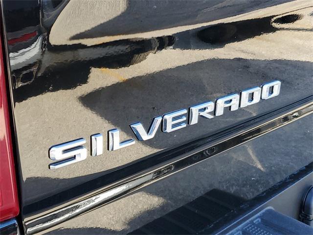 new 2025 Chevrolet Silverado 1500 car, priced at $41,595