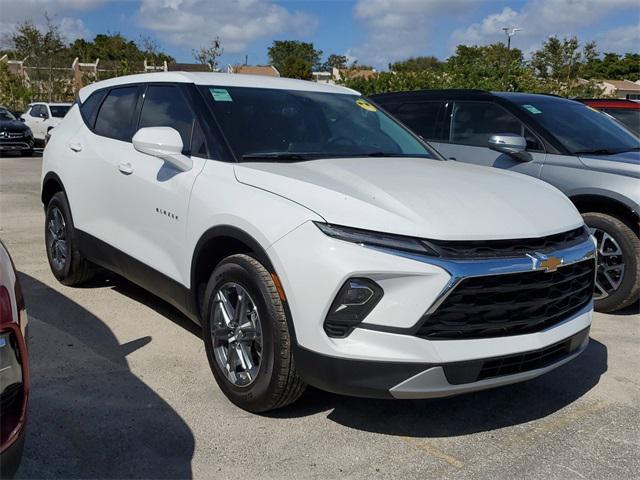 new 2024 Chevrolet Blazer car, priced at $29,195