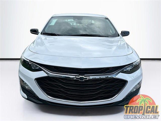 new 2024 Chevrolet Malibu car, priced at $27,607