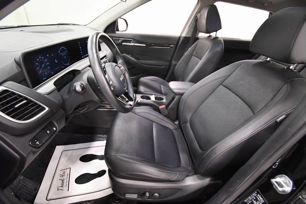used 2024 Kia Seltos car, priced at $24,744