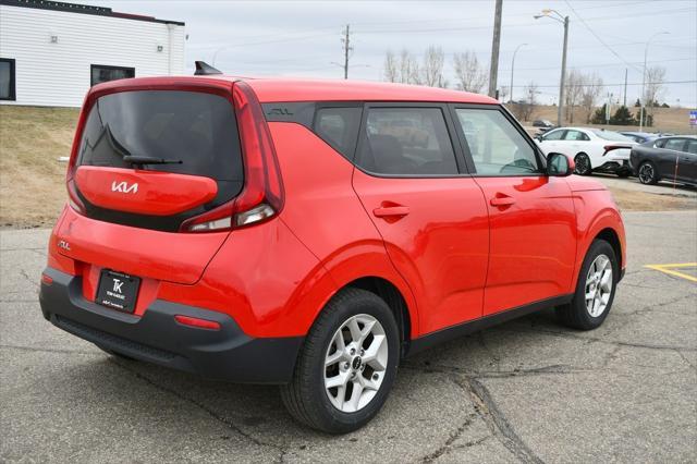 used 2022 Kia Soul car, priced at $16,791