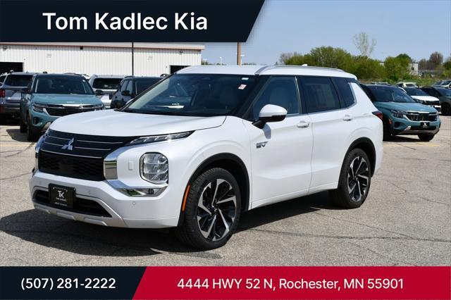 used 2023 Mitsubishi Outlander PHEV car, priced at $30,999
