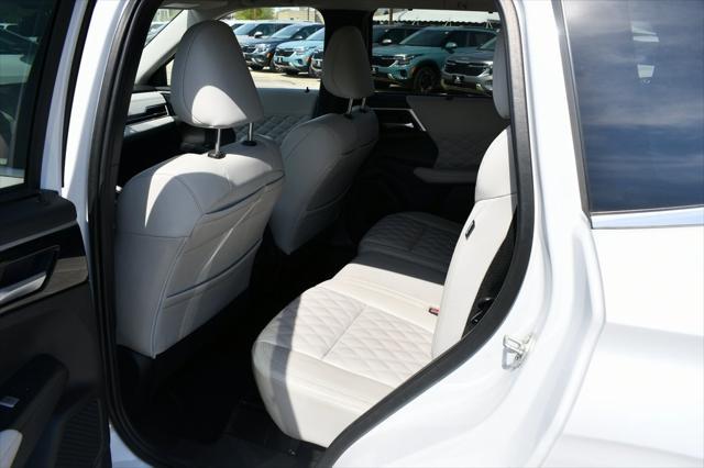 used 2023 Mitsubishi Outlander PHEV car, priced at $30,267