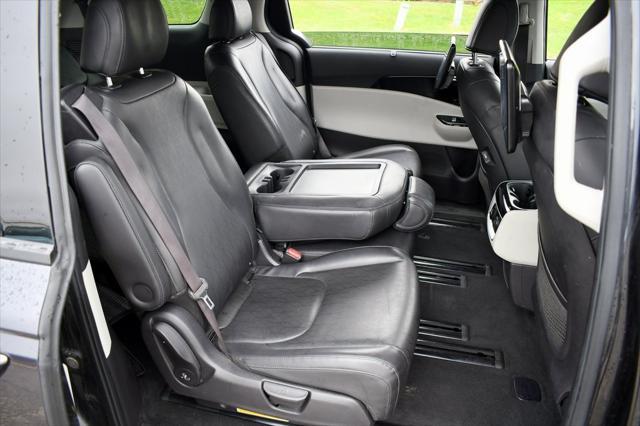 used 2022 Kia Carnival car, priced at $24,288