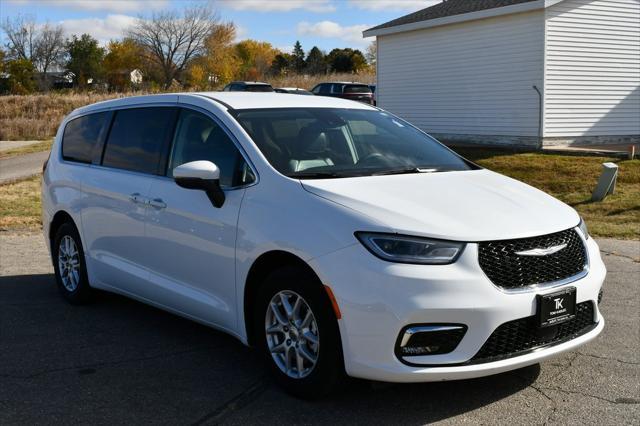 used 2023 Chrysler Pacifica car, priced at $25,391