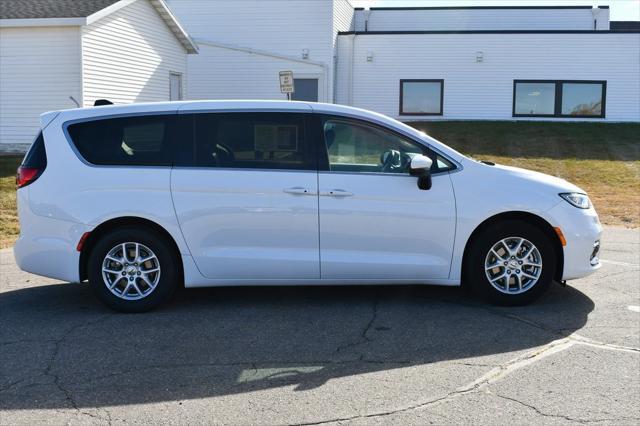 used 2023 Chrysler Pacifica car, priced at $25,391