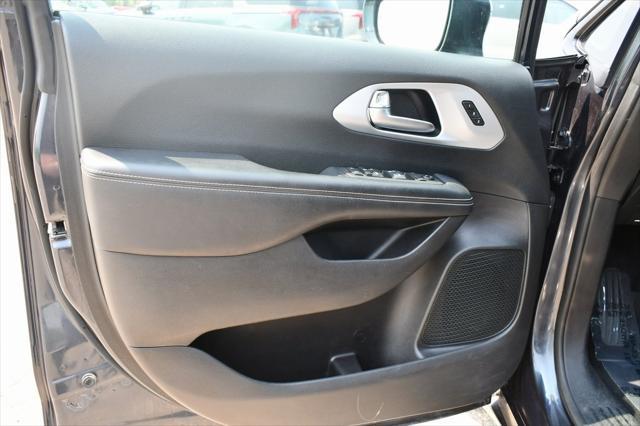 used 2021 Chrysler Pacifica car, priced at $22,388