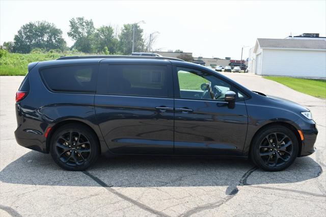 used 2021 Chrysler Pacifica car, priced at $22,388