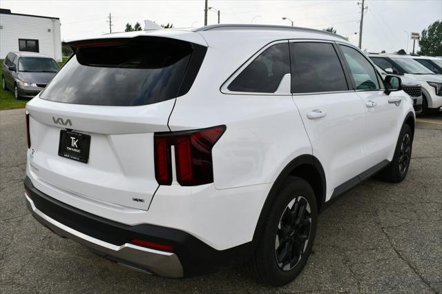 used 2025 Kia Sorento car, priced at $35,444
