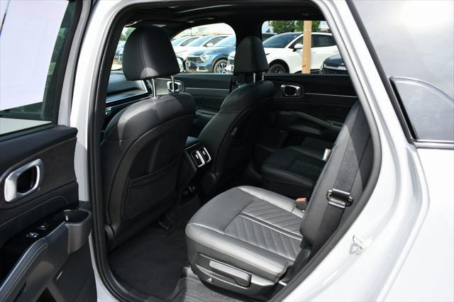 used 2024 Kia Sorento car, priced at $41,555
