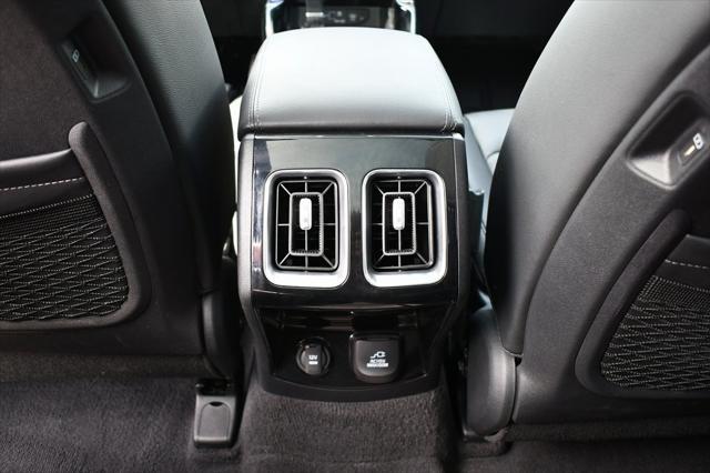 used 2024 Kia Sorento car, priced at $41,555