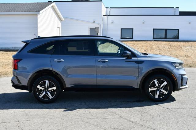 used 2021 Kia Sorento car, priced at $23,963