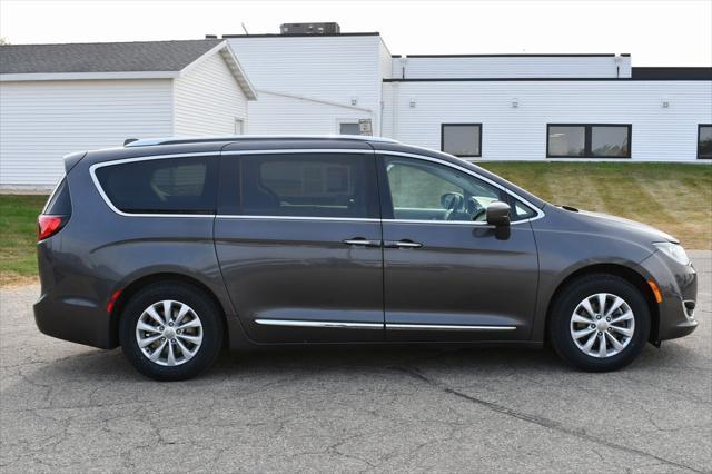 used 2018 Chrysler Pacifica car, priced at $12,488