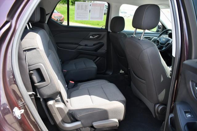 used 2021 Chevrolet Traverse car, priced at $26,388