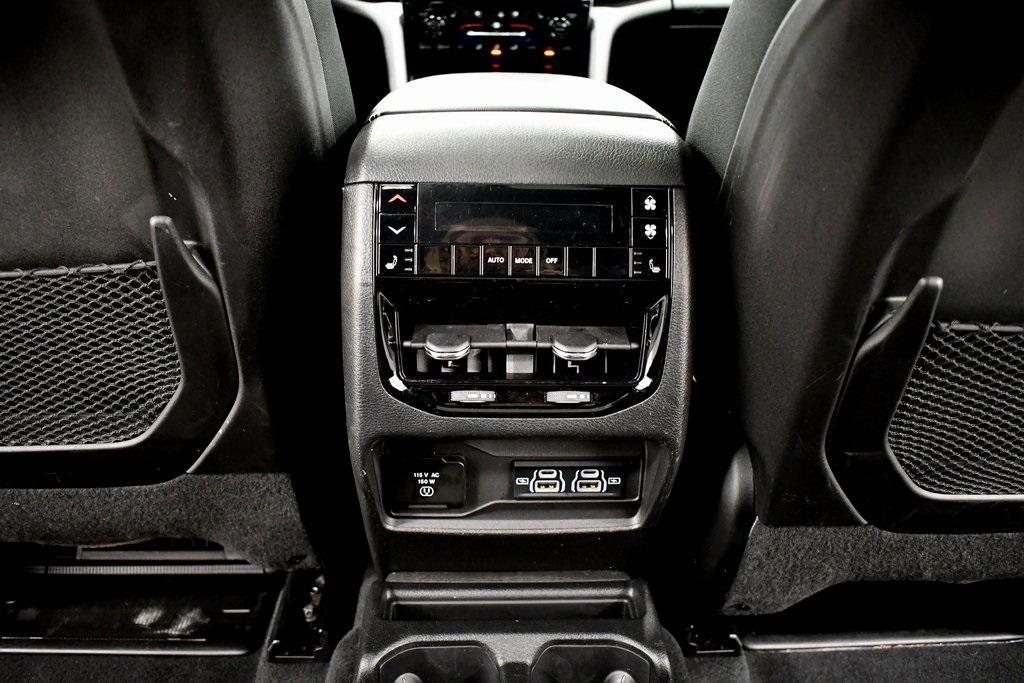 used 2024 Jeep Grand Cherokee L car, priced at $35,558