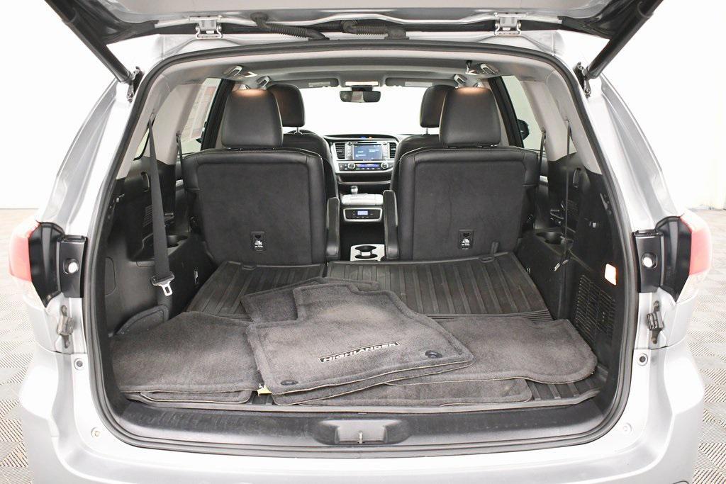 used 2017 Toyota Highlander car, priced at $22,688
