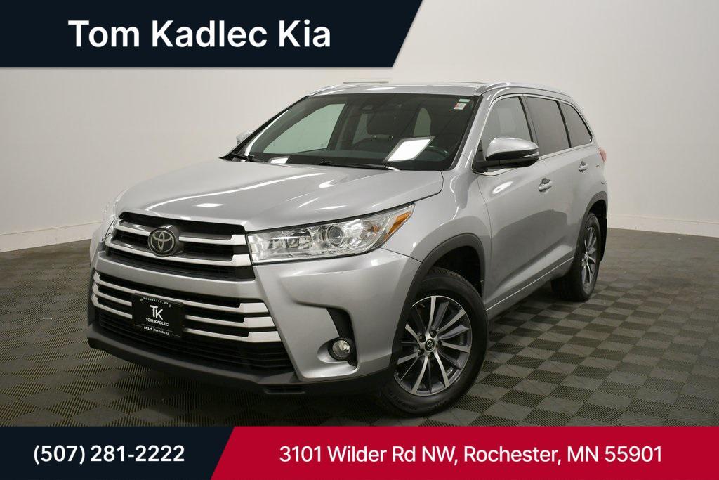 used 2017 Toyota Highlander car, priced at $22,688