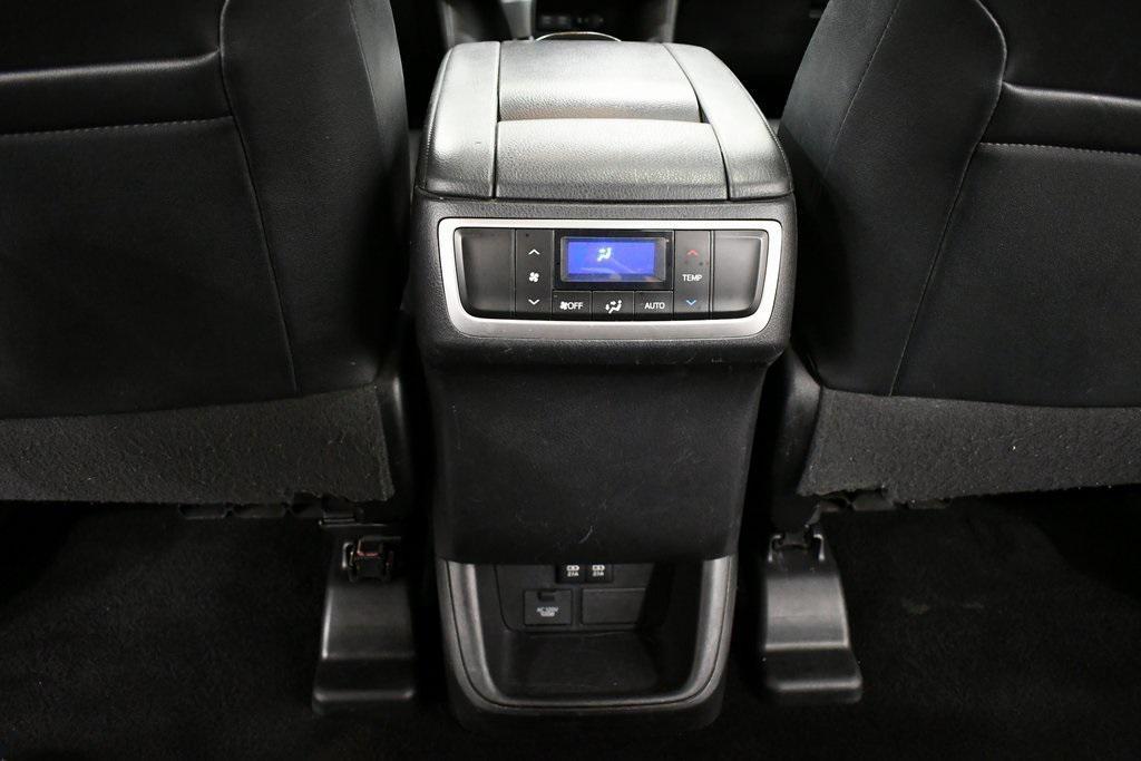 used 2017 Toyota Highlander car, priced at $22,688