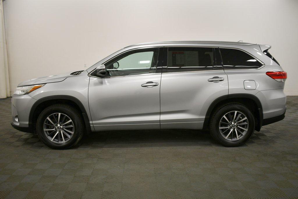 used 2017 Toyota Highlander car, priced at $22,688