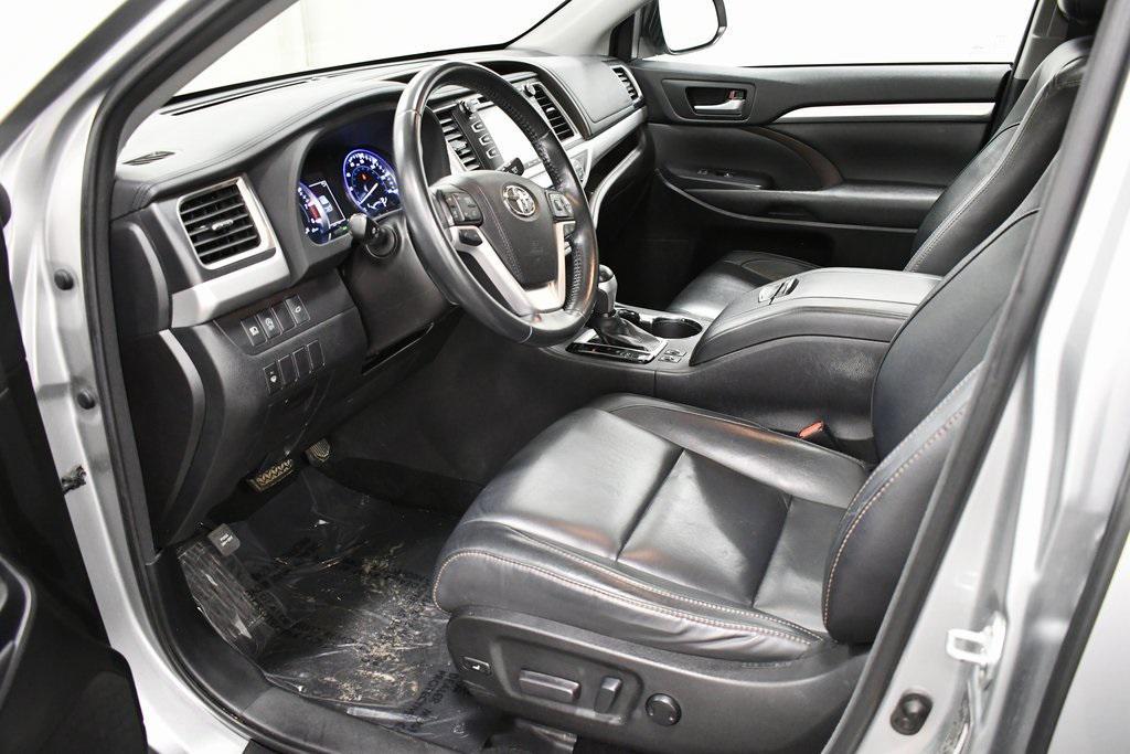 used 2017 Toyota Highlander car, priced at $22,688