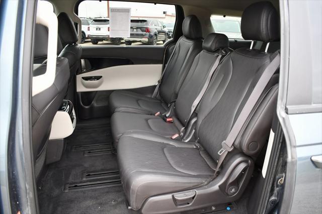 used 2024 Kia Carnival car, priced at $36,490