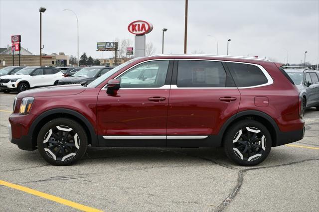 used 2024 Kia Telluride car, priced at $39,999